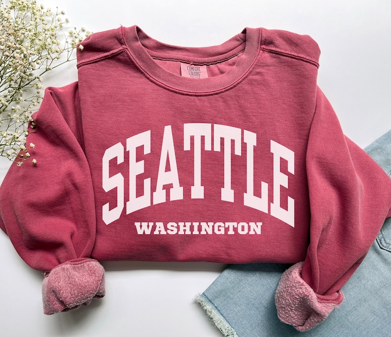 Seattle Washington Sweatshirt, Comfort Colors Seattle Shirt, Washington Vacation Trip Souvenir Gift, Sports Seattle WA Crewneck Student Gift
