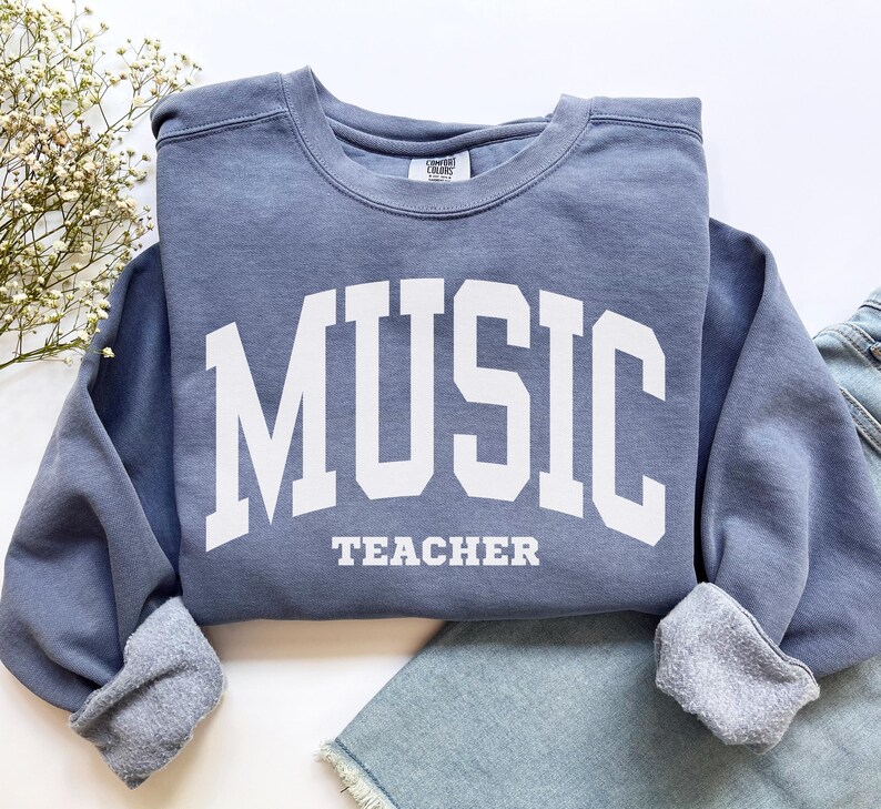Music Teacher Sweatshirt, Comfort Colors Music Teacher Shirt, Music Lover Piano Teacher Graduation Gift for Musician, Music Student Crewneck
