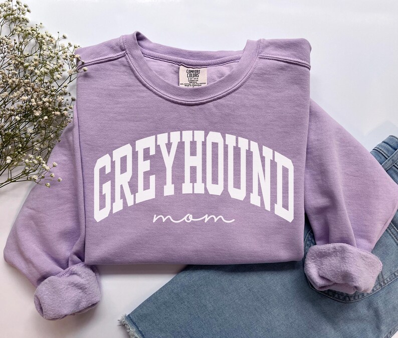 Greyhound Mom Sweatshirt, Comfort Colors Greyhound Mom Shirt, Dog Mom Gift, Dog Mom Sweatshirt, Greyhound Mama Tshirt, Greyhound Owner Gift