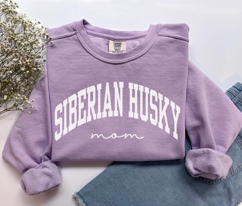 Siberian Husky Mom Sweatshirt, Comfort Colors Siberian Husky Mom Shirt, Dog Mom Gift, New Puppy Gift, Husky Mama Shirt, Husky Owner Gift
