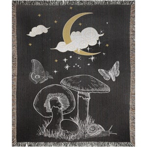 Mushroom Print Moon Tapestry Boho Throw Blanket Woven Nature Hippie Tapestry Tarot Celestial Moon Wall Tapestry Luna Moth Cottagecore Decor
