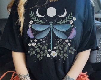 Insect Shirt Art Hoe Grunge Clothing Aesthetic Mori Girl Mori Kei Dark Academia Dragonfly Print Dragonfly Gifts Dragon FLy Cottagecore