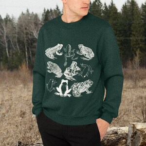 Toad Frog Gifts Dark Academia Goblincore Animal Sweatshirt Cute Frog Cottagecore Clothes Oversized Swearshirt Tree Frog Cottage Core