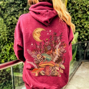 Mushroom Hoodie Goblincore Clothing Fairy Core Cottagecore Clothing Mushroom Sweatshirt Alt Clothing Frog Hoodie Frog and Toad