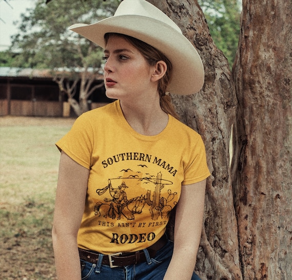 Western Graphic Tee Texas Shirt Cactus Shirt Women Horse Shirt