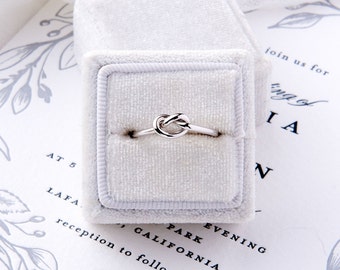 Chloe: Sterling Silver Knot Ring