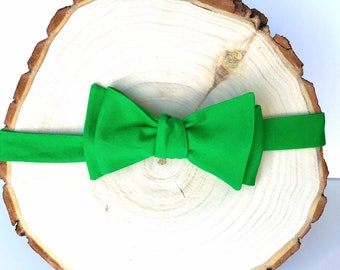 Green Bow Tie