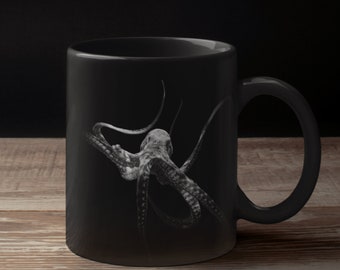 Octopus Attack Black Mug