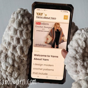 Chunky Tech Touch Mittens / Warm Mittens / Crochet Mittens / Tech Mittens