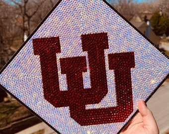 Chapeau de fin d'études personnalisé avec strass