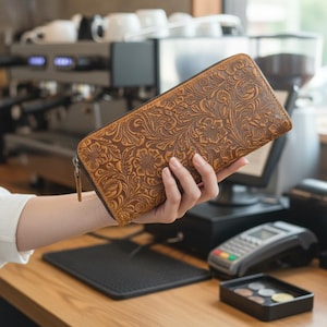 Vintage Floral Punzierte Leder Geldbörse: Damen Reißverschluss-Handgelenktasche mit mehreren Kartenfächern und ID-Fenster, Weihnachtsgeschenk, Geschenk für Mütter