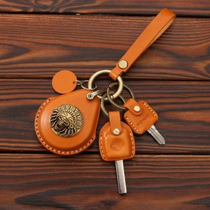 Leather Key Fob Covers Harley Models Sportster Street VRSC Softail Trike Slim Road Glide Low Rider X48 1200 883 Davidso Street Glide