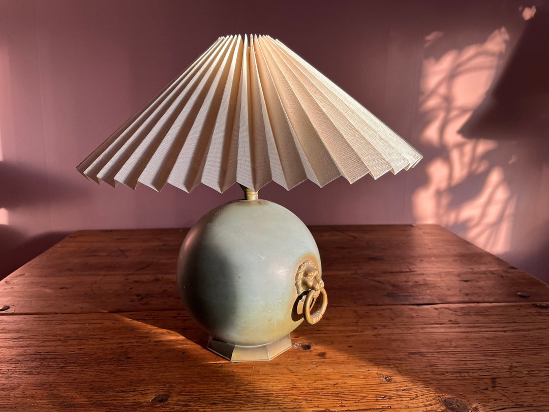 Stunning Modern Art Deco Table Lamps image