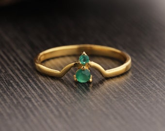Green Onyx Ring - Gemstone Ring - Round Onyx Ring - December Birthstone - Stackable Ring, Stacking Ring, Dainty Ring