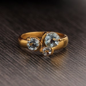 Round Blue Topaz Ring Gold Ring - 925 Sterling Silver Blue Topaz Gemstone Ring
