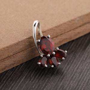Garnet Gemstone Pendant-oval garnet pendant-prong set pendant-faceted garnet oval shape pendant