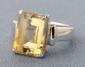 Natural Citrine Ring - Emerald Cut Citrine Ring - Statement Ring - Stackable Ring - Citrine Gemstone Ring