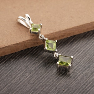 Dainty Peridot Pendant, Sterling Silver Peridot Necklace Peridot - Prong setting Pendant