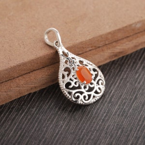 Natural Carnelian Pendant, Carnelian Gemstone Pendant, Oval Shape Carnelian Faceted Pendant