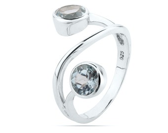 Anillo de topacio azul redondo natural