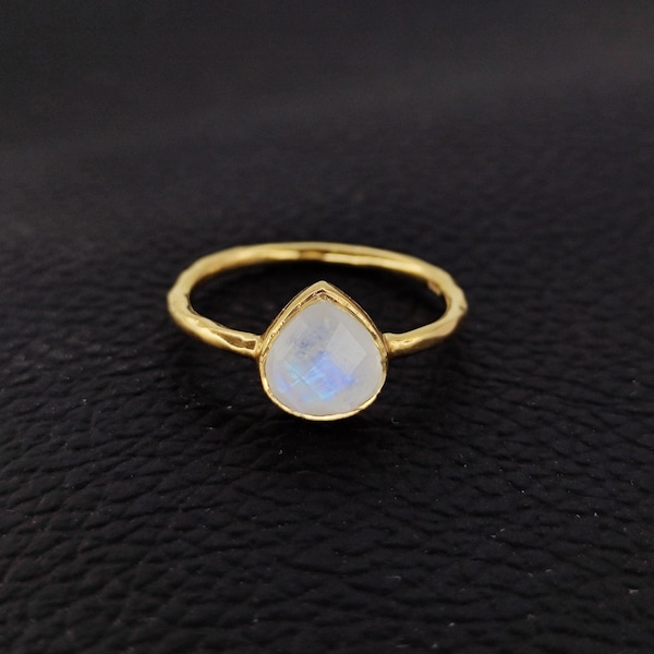 Rainbow Moonstone Ring - Gold Plated Moonstone Ring // Heart Moonstone Ring // Moonstone Stacking Ring // Gold Silver Moonstone Ring