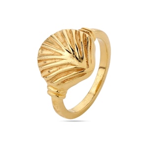 Yellow - Handcrafted Seashell Ring (Adjustable) 18