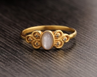 Natural Peach Moonstone Gold Minimalist Ring - 925 Sterling Silver Pink Moonstone Stacking Ring - Engagement Ring - Delicate Ring Handmade