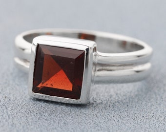 Garnet Square Ring