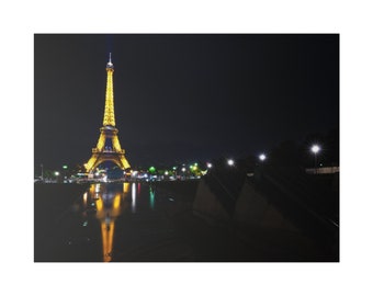 Midnight Luminescence: The Eiffel Tower's Nighttime Symphony