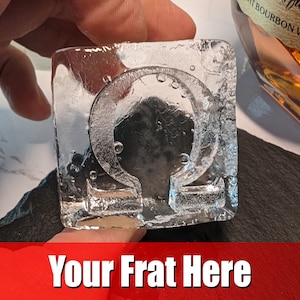 Molde personalizado para hielo de whisky "Greek Life" / Cubitos de hielo personalizados Omega Psi Phi, carta de fraternidad griega, exalumno de hermandad, graduación universitaria 2024