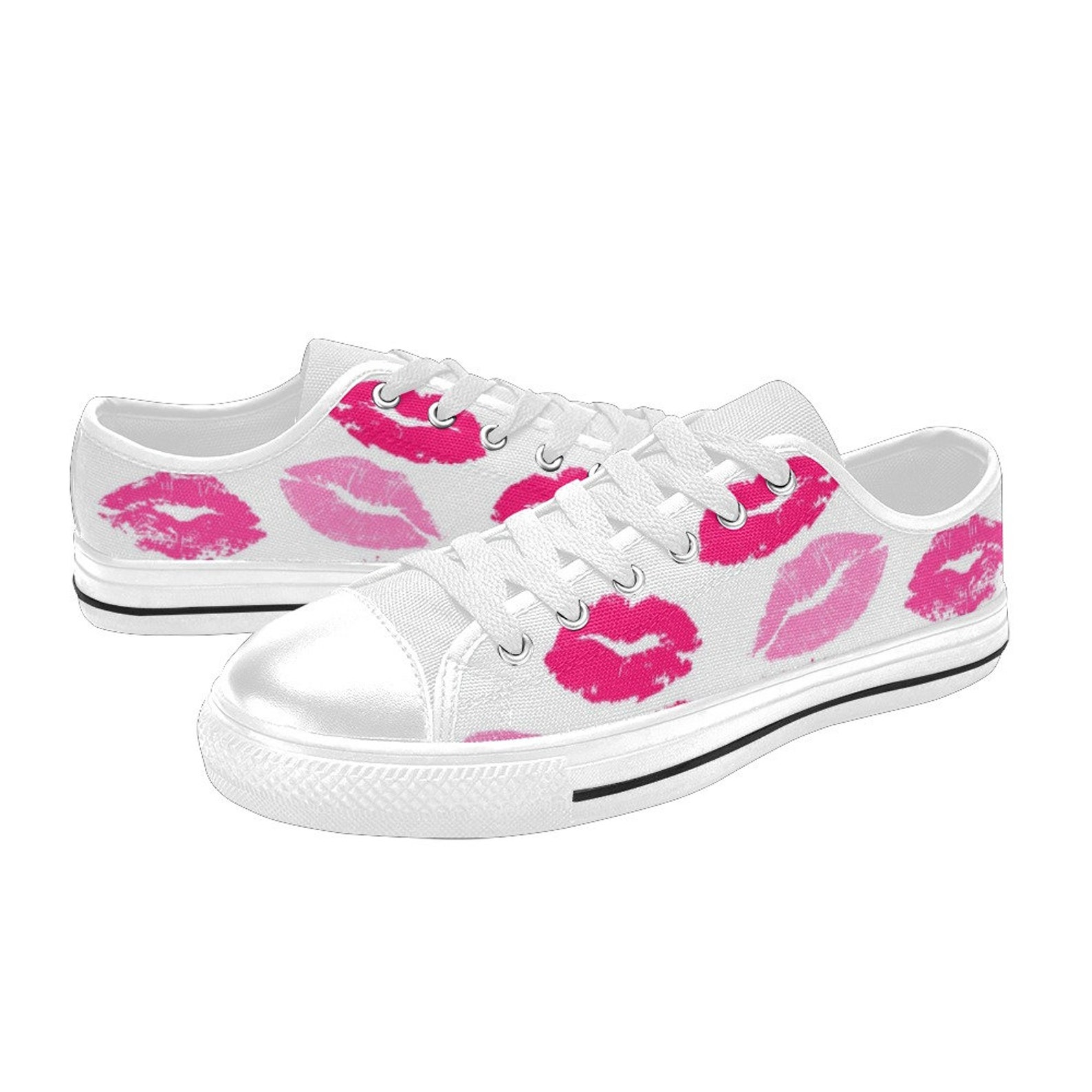 converse with red lips
