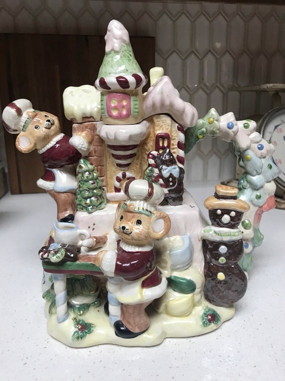 Kaldun Bogle Christmas Teapot