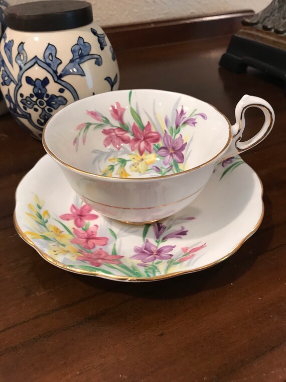 Garden Glory Teacup & Saucer