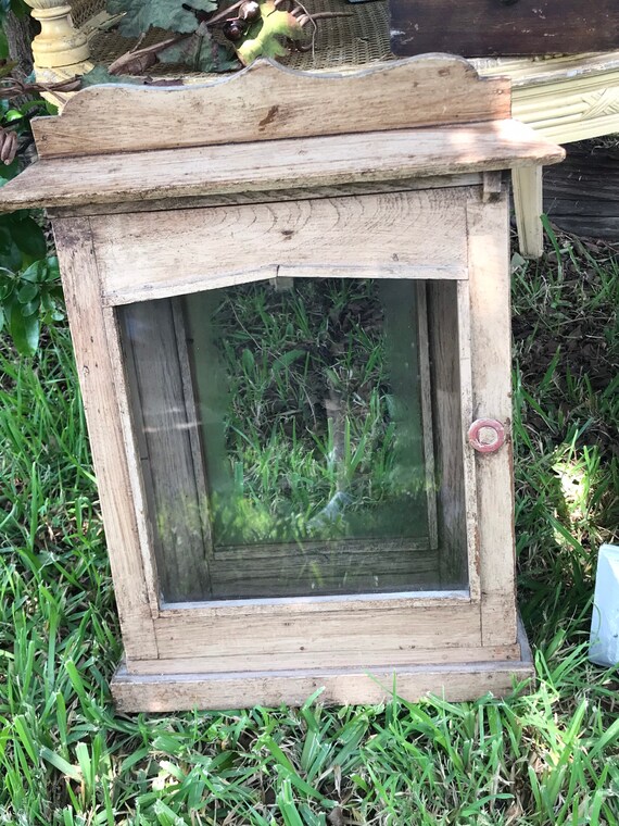 Small Display Cabinet