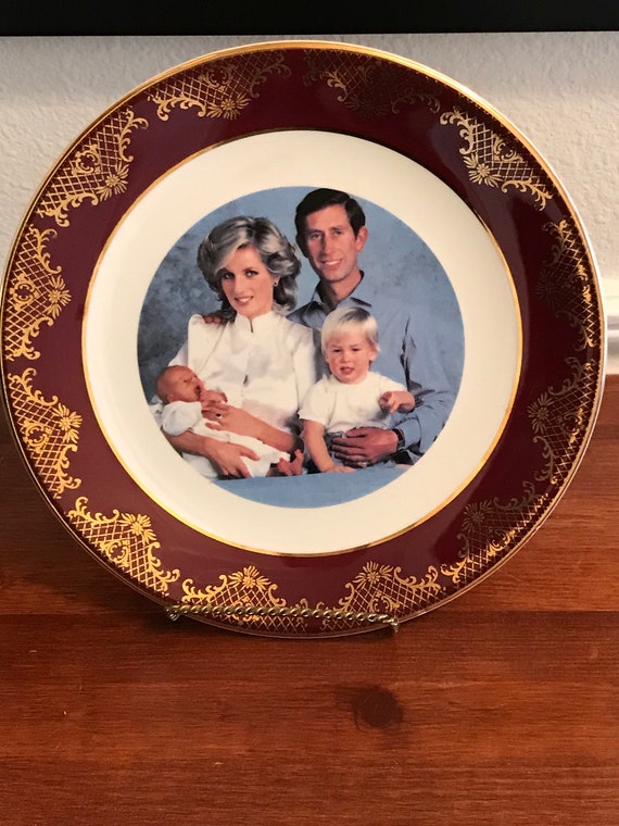 Royal Family Plate