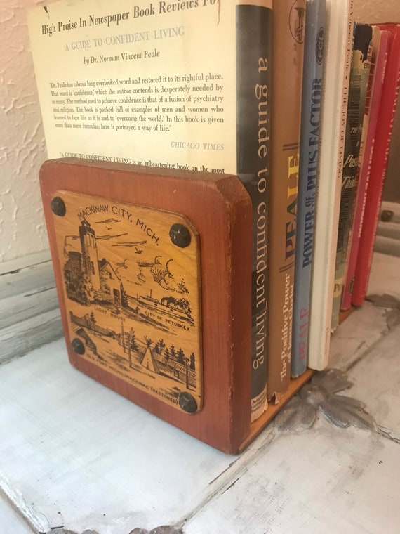 Mackinaw City, MI Vintage Bookends