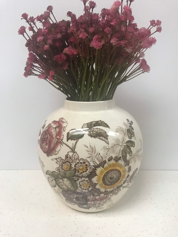 Mason’s Friarswood Ironstone Vase