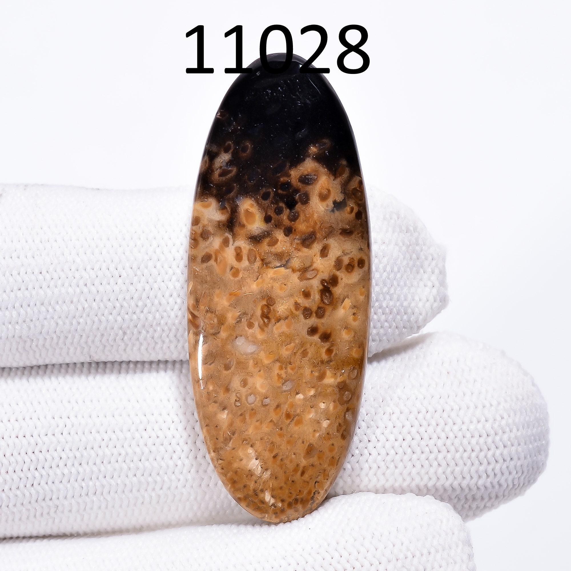 Palm Root Agate Cabochon: Natural Mix Shape Gemstone for Jewelry