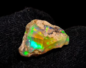 Naturalny etiopski opal Welo, surowy, kryształowy kamień szlachetny do zabawy ogniem