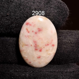 Cinnober ädelsten cabochon, blandad form, AAA+ kvalitet