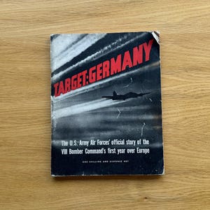 Manual "Alvo Alemanha", Edição Britânica de 1944, Comando de Bombardeiros VIII da USAAF