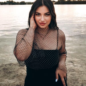 Haut à manches longues en résille avec strass et cristaux, tenue de bikini pour festival de plage, haut court scintillant, haut en résille à losanges, haut en résille transparent