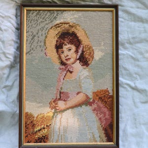 Bordado vintage enmarcado - Niña con sombrero