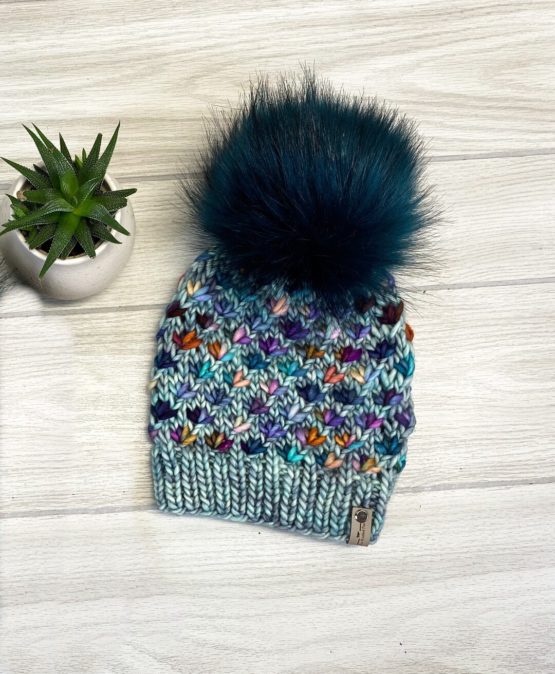 KNIT BEANIE WITH POM POM LOTUS LOVERS main image 1