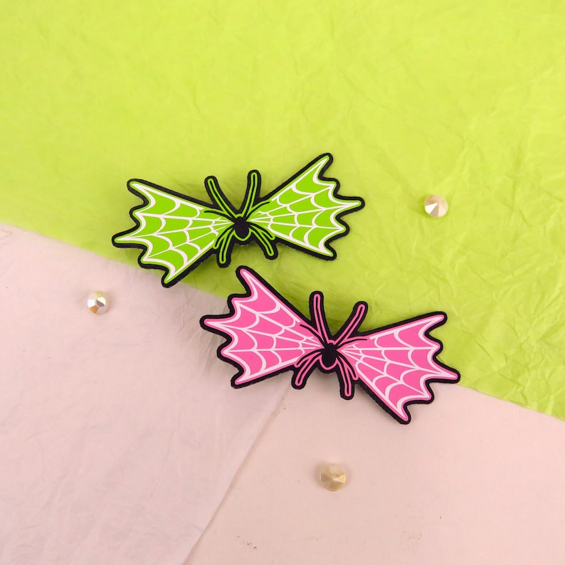 Pastel Goth Creepy Cute Spider Web Bow Clip image 1