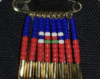 Haiti Flag Pin (Gold)