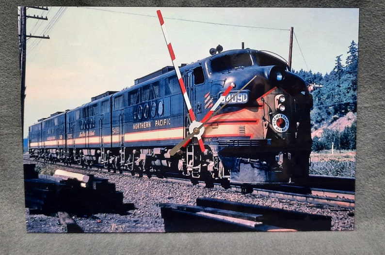 Nps Clock NORTHERN PACIFIC - Railroad Train Wall Clock NP7 - Etsy