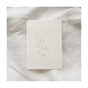 gefeliciteerd met je verjaardag eenvoudige verjaardagskaart | esthetische kaart | Handschrift | modern ontwerp