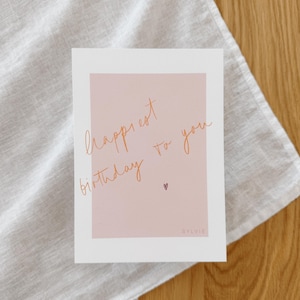 Personligt födelsedagskort | Modernt estetiskt födelsedagskort | "Grattis på födelsedagen" | Namnfödelsedagskort | Presentidé