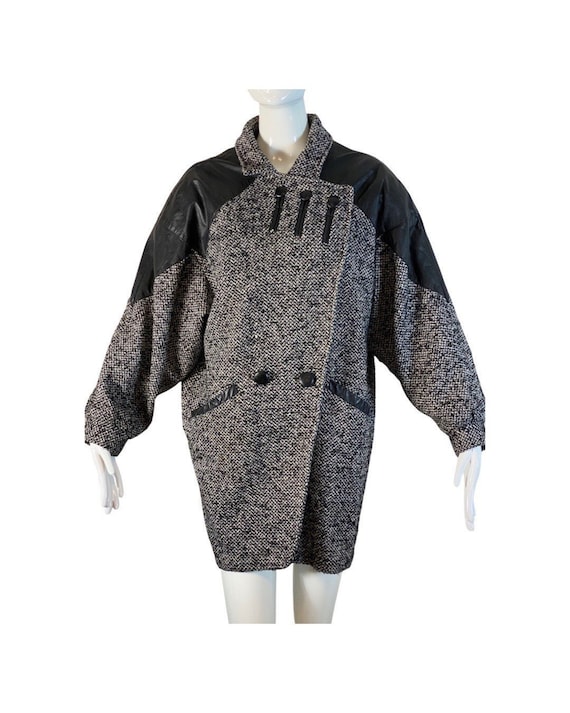 Vintage 80s ADA Paris Oversize Chunky Wool Coat //